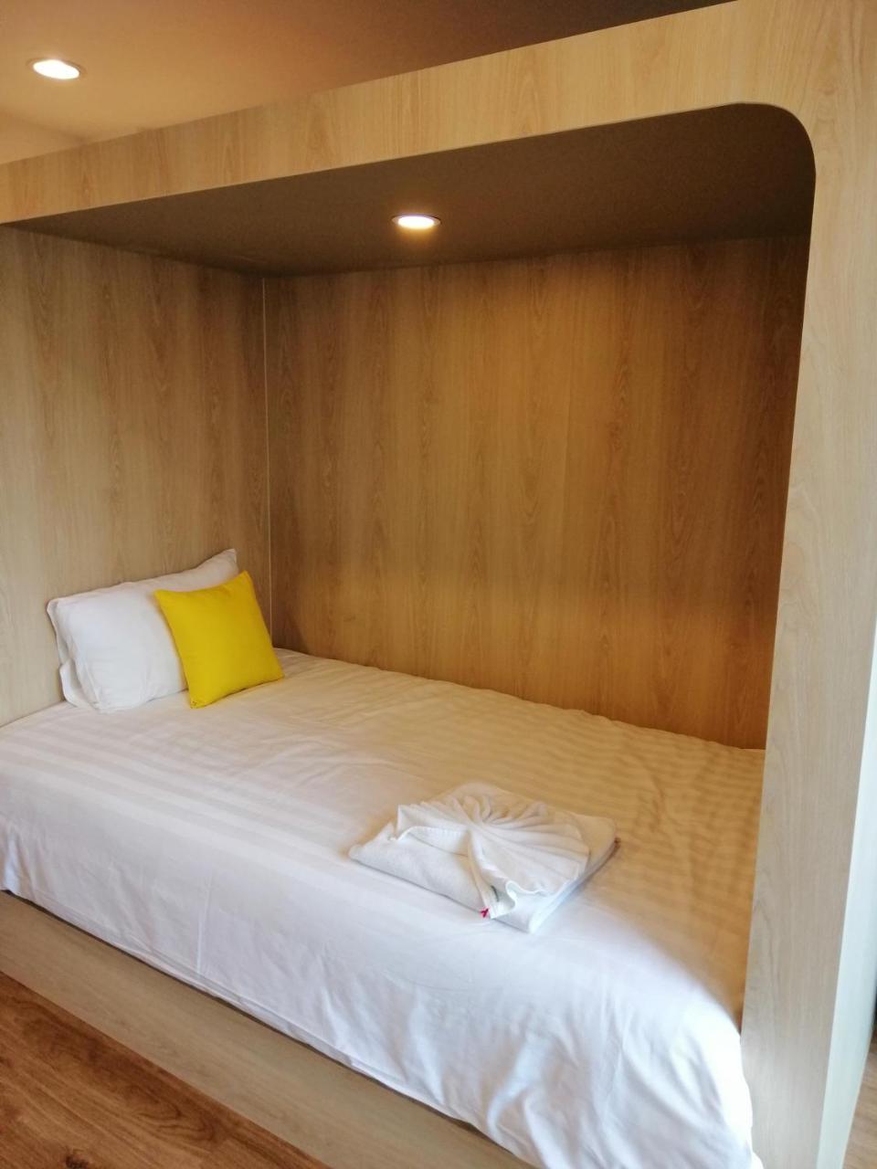 Bed and Breakfast La La Moon Krabi Poshtel'N' Pool Экстерьер фото